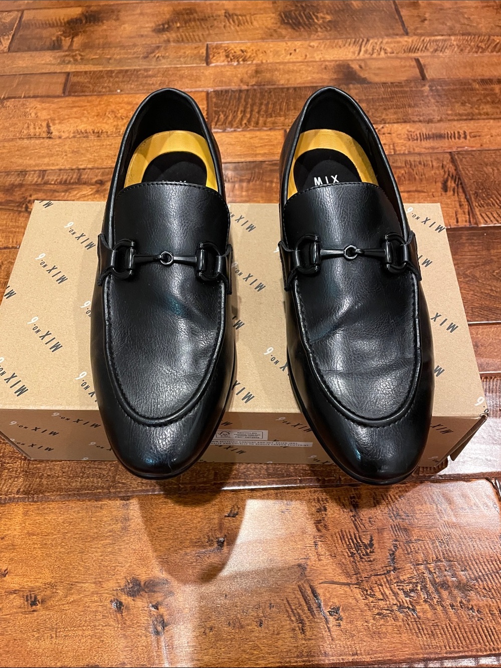 Mix No. 6 Men’s Black Leather Bit-Detail Loafers
